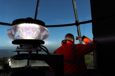 Cromer Lighthouse lamp.jpg